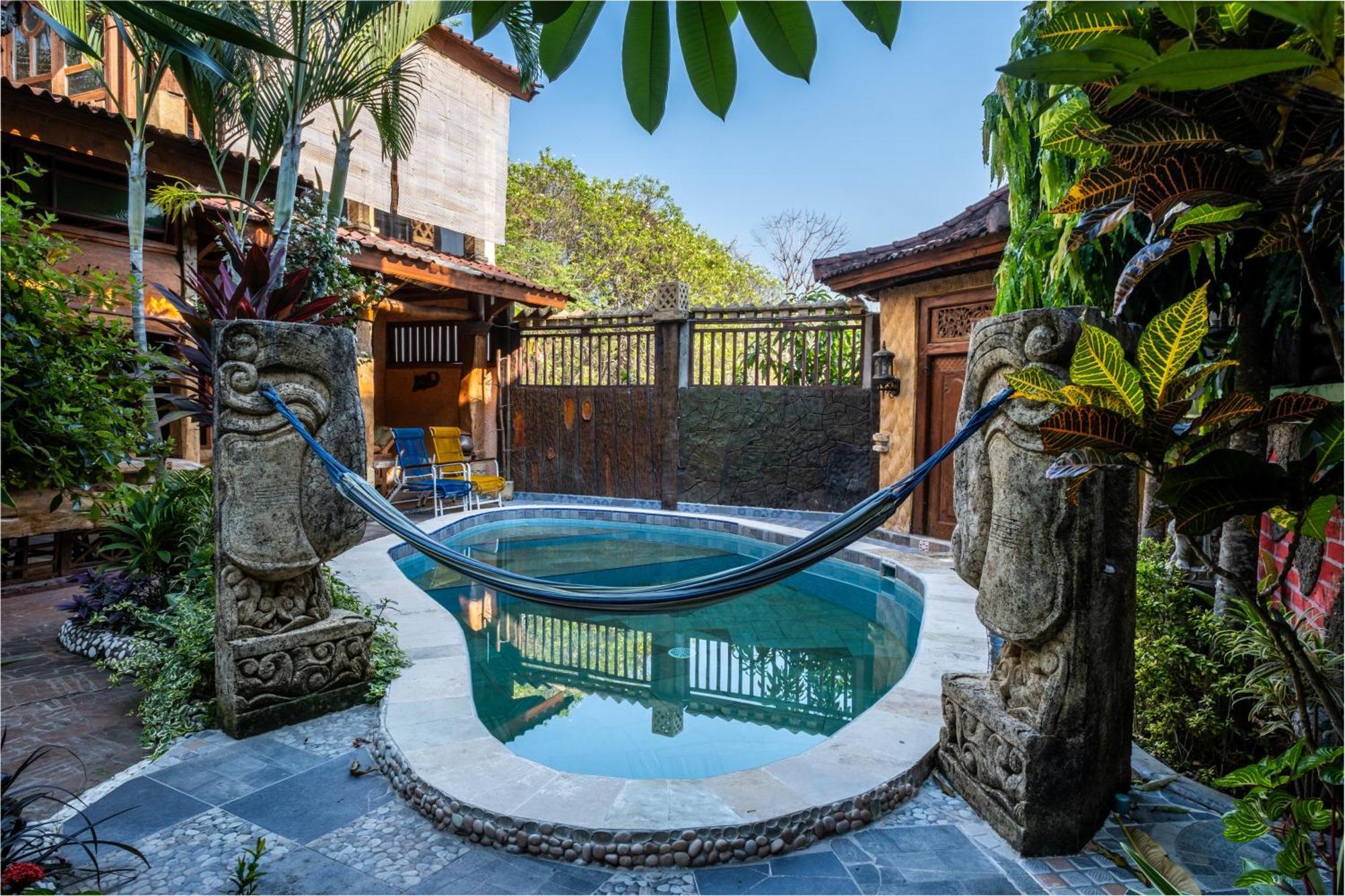 Lombok Stanley Garden Villas Montongbuwoh ภายนอก รูปภาพ