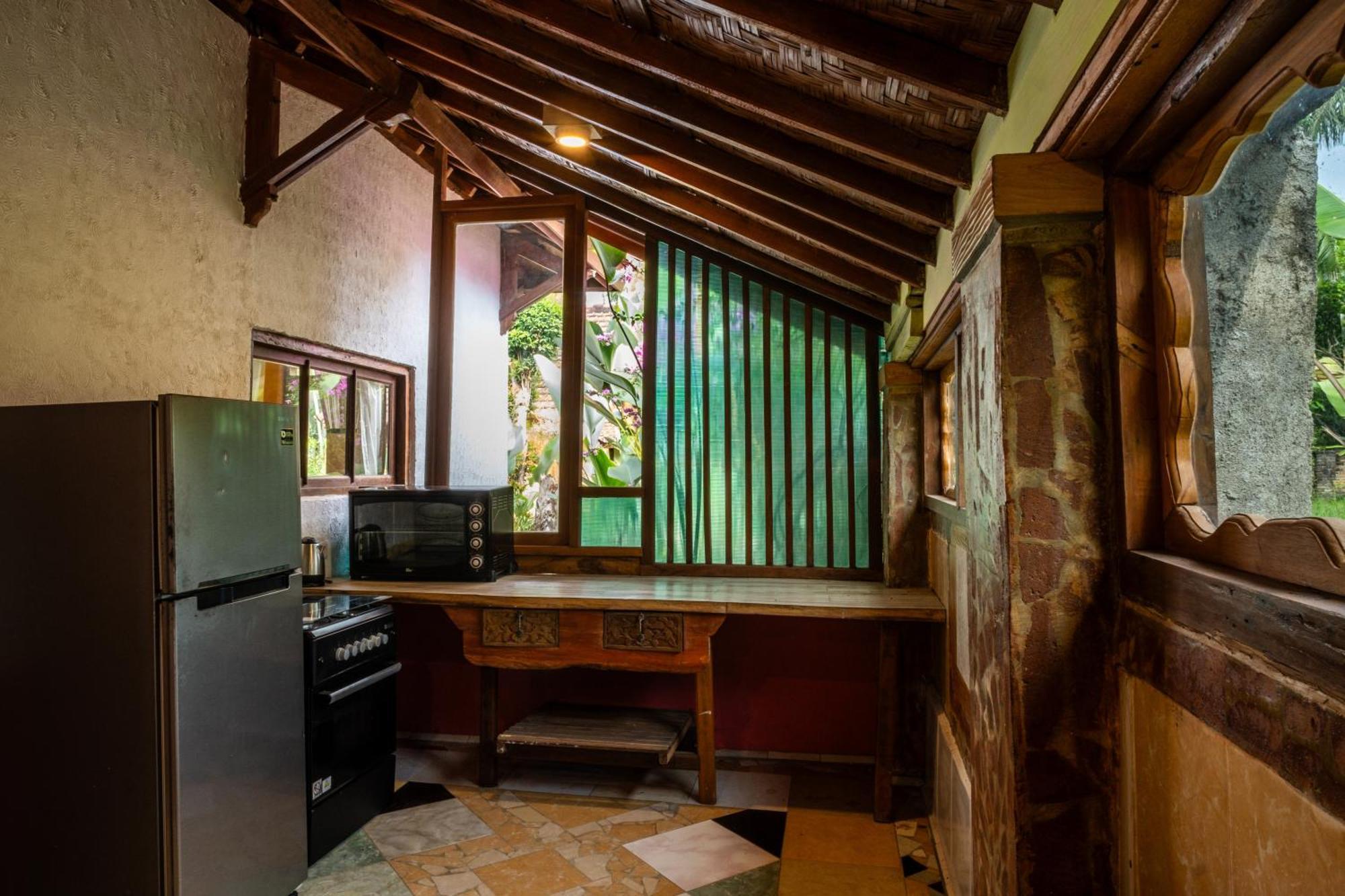 Lombok Stanley Garden Villas Montongbuwoh ภายนอก รูปภาพ