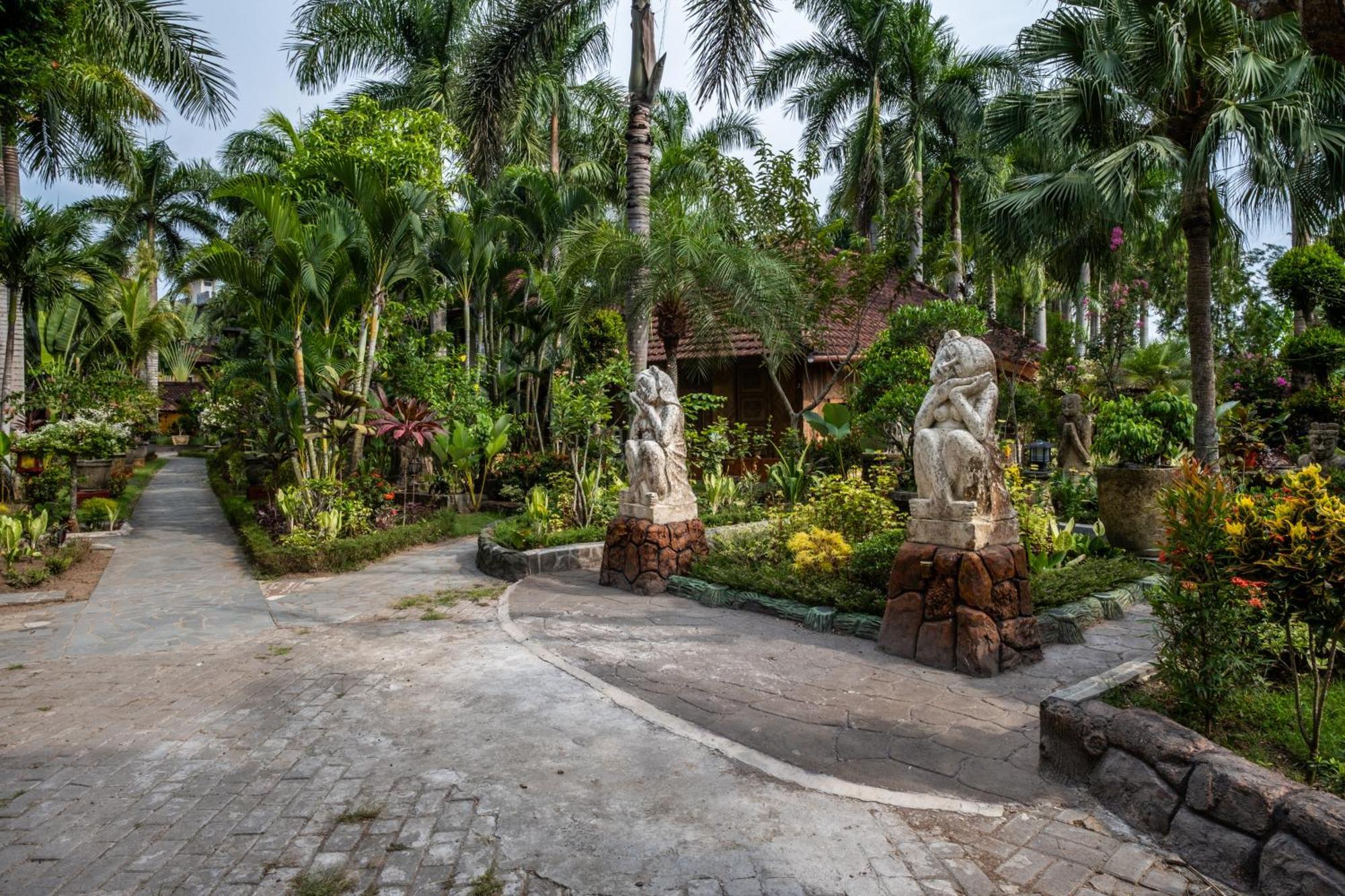 Lombok Stanley Garden Villas Montongbuwoh ภายนอก รูปภาพ