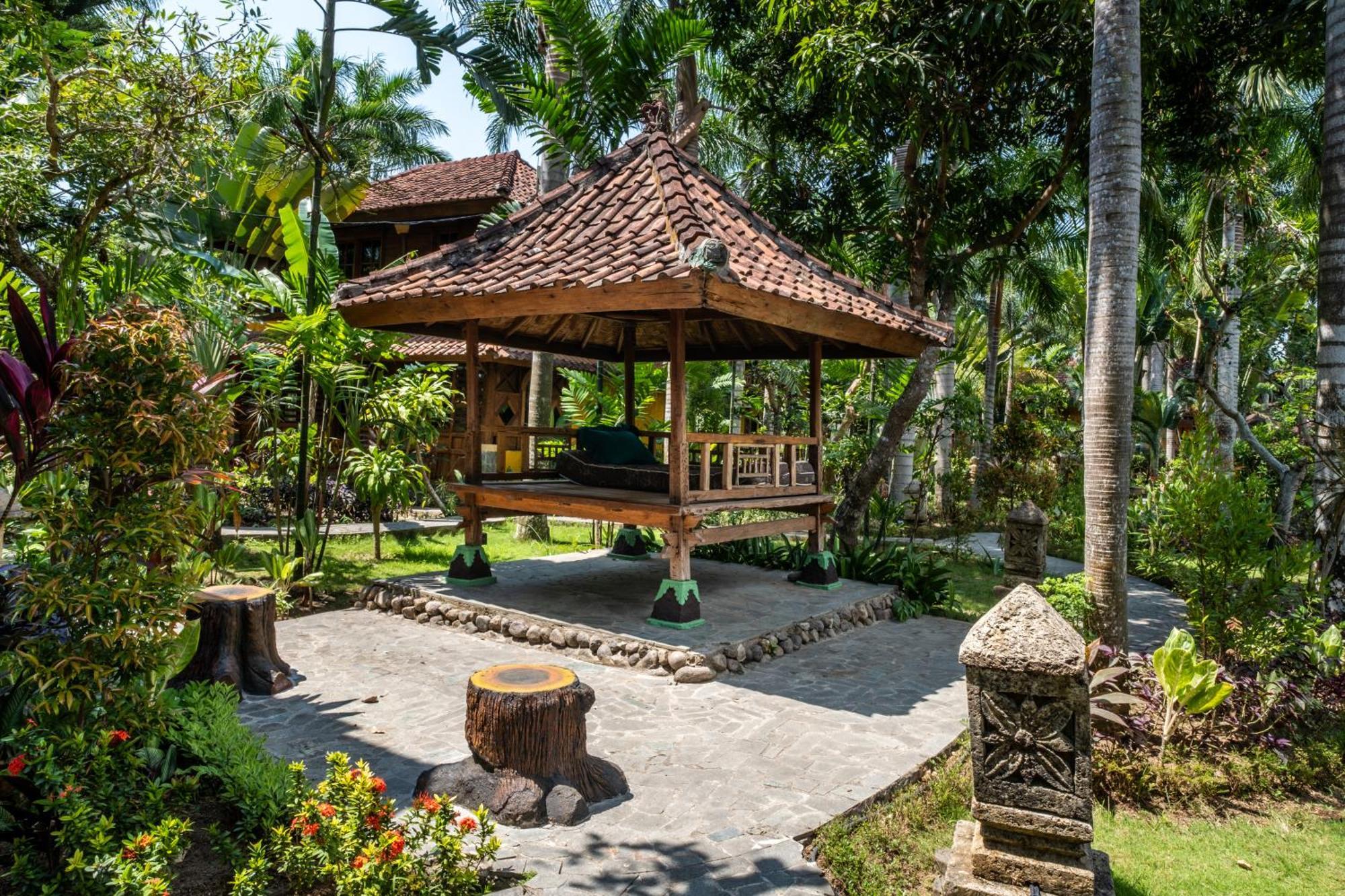 Lombok Stanley Garden Villas Montongbuwoh ภายนอก รูปภาพ