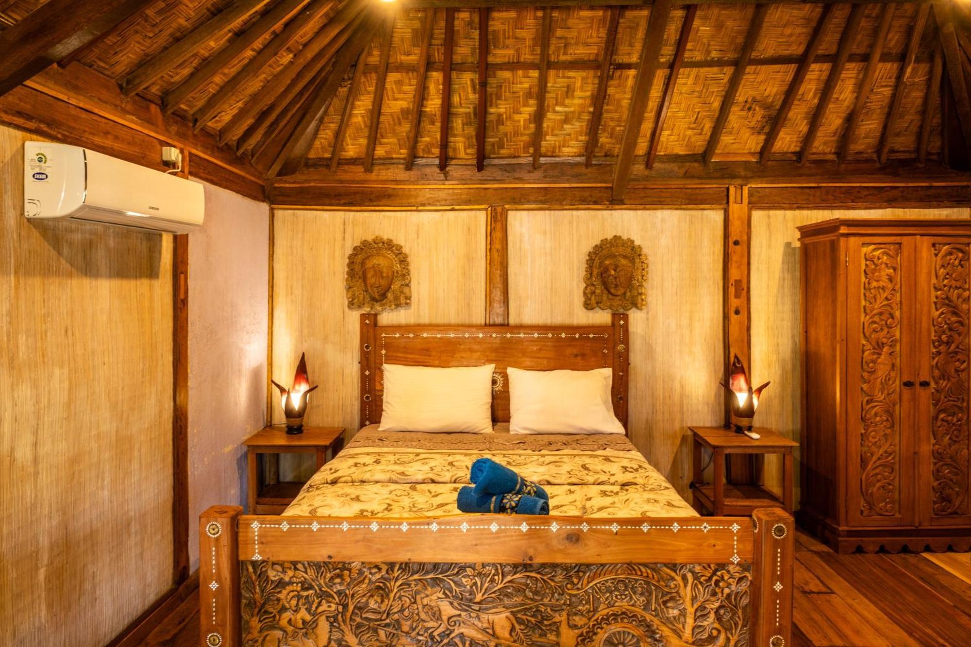 Lombok Stanley Garden Villas Montongbuwoh ภายนอก รูปภาพ
